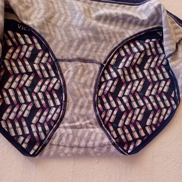 Victoria's Secret Lipsticks Print Hipster Cotton Panty, size XL - Picture 7 of 8